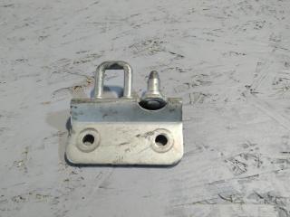 Фото запчасти петля замка двери задняя Mercedes Sprinter контрактная запчасть Запчасть петля замка двери задняя Mercedes Sprinter