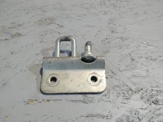 Фото запчасти петля замка двери задняя Mercedes Sprinter контрактная запчасть Запчасть петля замка двери задняя Mercedes Sprinter