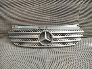 Запчасть решетка радиатора Mercedes Vito