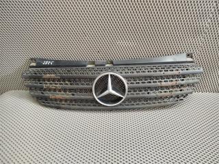 Запчасть решетка радиатора Mercedes Vito