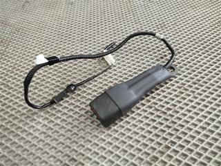 Запчасть замок ремня безопасности передний Toyota RAV4 2020