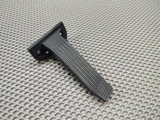 Запчасть накладка на педаль Toyota RAV4 2020