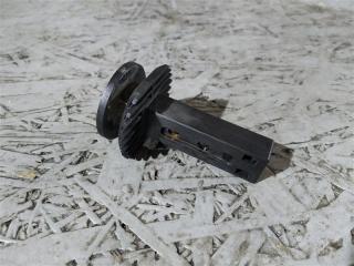 Направляющая бампера передняя Mercedes C-class 2009