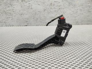 Запчасть педаль газа Audi Q3