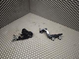 Петля двери CLA-class W118 M260