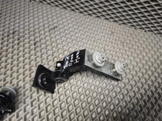 Петля двери CLA-class W118 M260