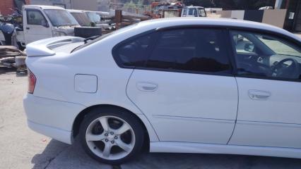 Накладка на крыло задняя правая Subaru Legacy 2003