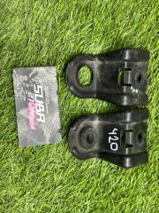 Крепление радиатора Subaru Outback 2010