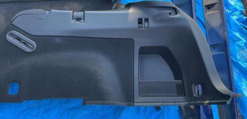 Обшивка багажника задняя правая Subaru Levorg 2014 контрактная Обшивка багажника задняя правая Subaru Levorg 2014