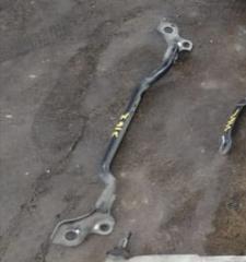 Распорка передняя Subaru Legacy 2012 контрактная Распорка передняя Subaru Legacy 2012