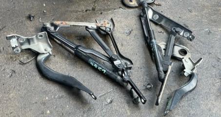 Петля багажника задняя Subaru Legacy 2009