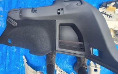 Обшивка багажника задняя правая Subaru Levorg 2017 контрактная Обшивка багажника задняя правая Subaru Levorg 2017