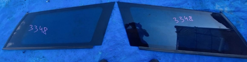 Стекло собачника заднее правое Subaru Outback 2008