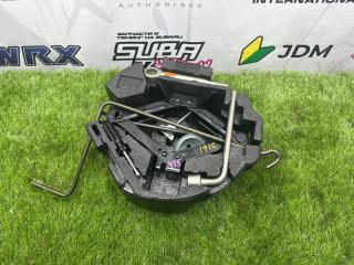 Набор инструментов в багажник задний Subaru Legacy 2006