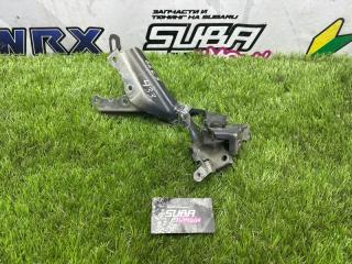 Петля капота Subaru Impreza 2013