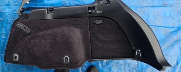 Обшивка багажника задняя правая Subaru Legacy 2005 контрактная Обшивка багажника задняя правая Subaru Legacy 2005