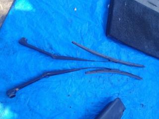 Дворник передний Subaru Forester 2010