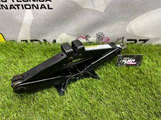 Домкрат Subaru Levorg 2014