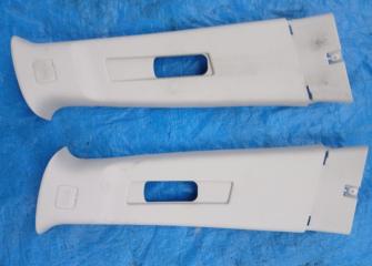 Накладки центральной стойки Subaru Forester 2010