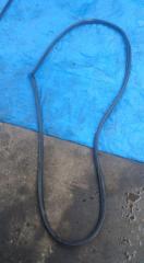 Уплотнительная резинка Subaru Forester 2010