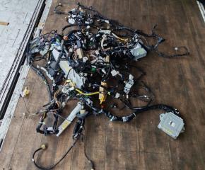 Коса автомобиля Subaru Legacy 2003 контрактная Коса автомобиля Subaru Legacy 2003