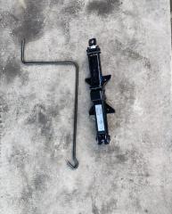 Домкрат Subaru Legacy 2003