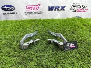 Петля капота Subaru Outback 2010