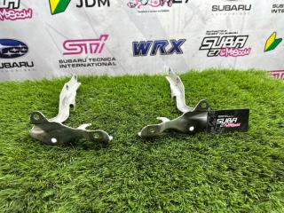 Петля капота передняя Subaru Forester 2010