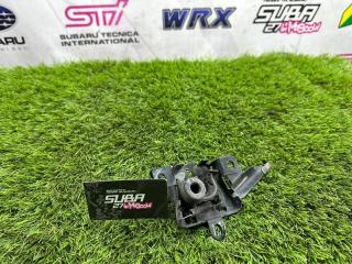 Замок капота Subaru Legacy 2006