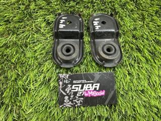 Крепление радиатора Subaru Outback 2010