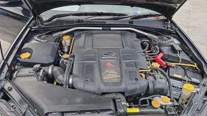 Крышка двигателя Subaru Legacy 2006
