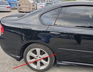 Накладка на крыло задняя правая Subaru Legacy 2006