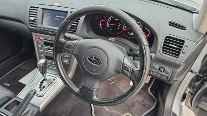 Рамка магнитолы Subaru Legacy 2003