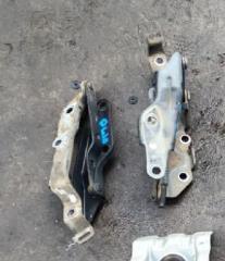 Петля капота передняя Subaru Legacy 2006