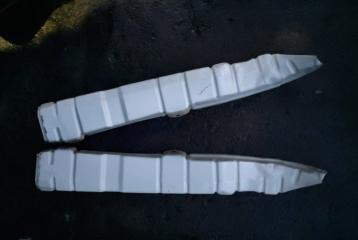 Крепление крыла Subaru Forester 2008