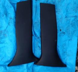 Накладки центральной стойки Subaru Forester 2008