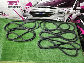 Уплотнительная резинка Subaru Legacy 2009