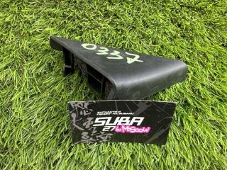 Уголок двери передний правый Subaru Outback 2010