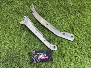 Крепление интеркулера Subaru Legacy 2011