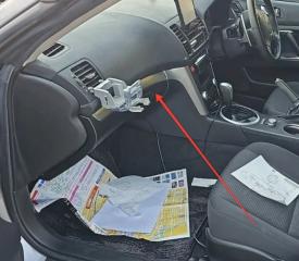 Бардачок Subaru Outback 2007