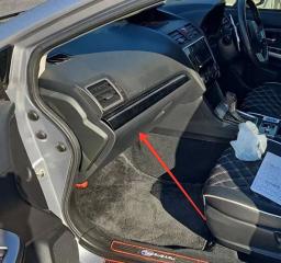 Бардачок Subaru Levorg 2015