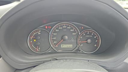 Козырек торпедо Subaru Forester 2008