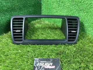 Рамка магнитолы Subaru Legacy 2006