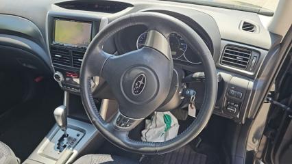 Козырек торпедо Subaru Forester 2011
