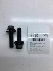 Фото запчасти болт Lexus GS250 2012 Б/У запчасть Запчасть болт Lexus GS250 2012