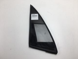 Форточка задняя левая Toyota Carina 1996