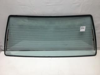 Стекло заднее Subaru Leone 1986