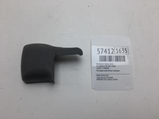 Накладка передняя правая Kia Spectra 2006 Б/У Накладка передняя правая Kia Spectra 2006