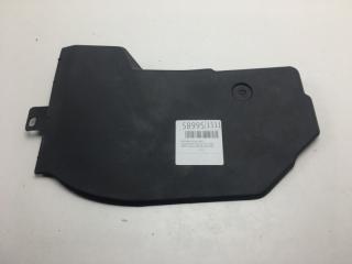 Накладка передняя правая Toyota RAV4 1995 Б/У Накладка передняя правая Toyota RAV4 1995