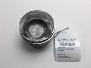 Поршень правый Nissan Skyline 2003 Б/У Поршень правый Nissan Skyline 2003